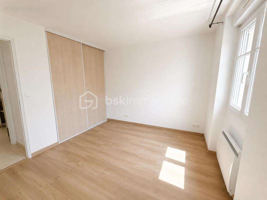 Appartement à LIVRY-GARGAN