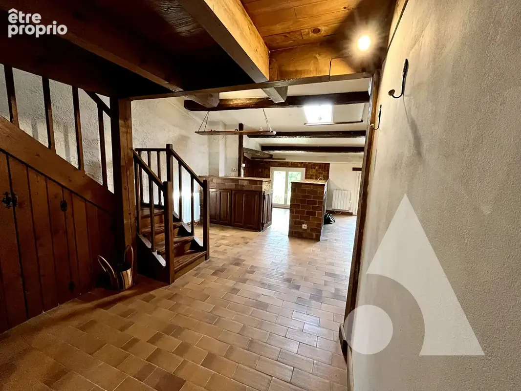 Appartement en duplex de 63.90m² - Cotignac - photo 4