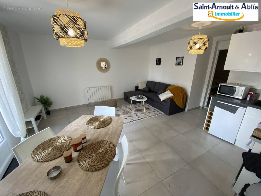 Appartement à SAINT-ARNOULT-EN-YVELINES