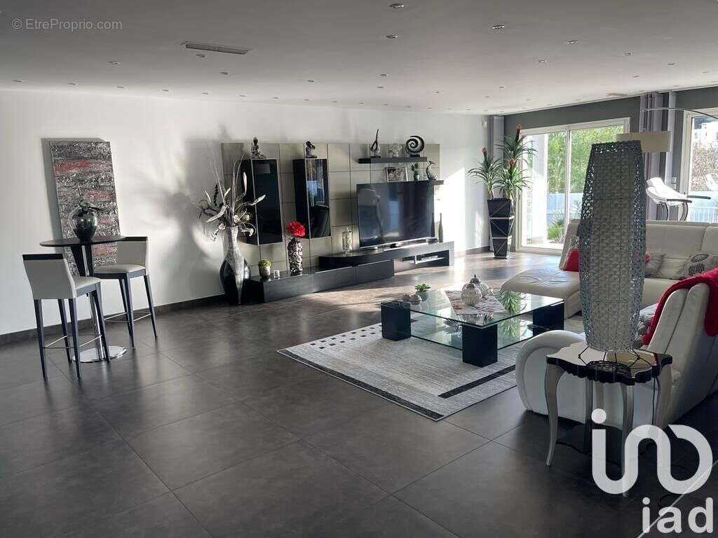 Photo 5 - Maison à JUVIGNAC