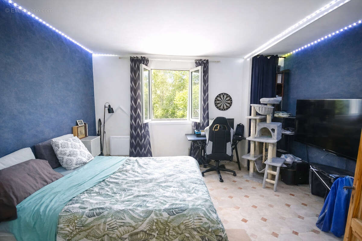 Maison à GRISY-SUISNES