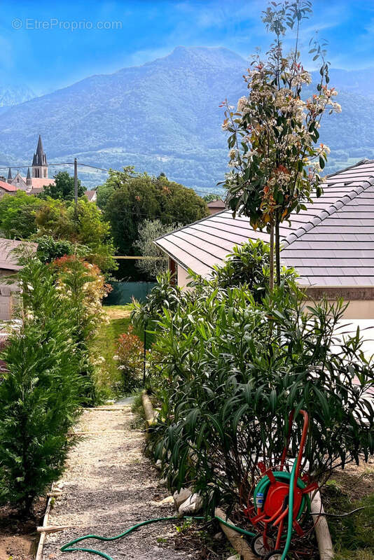 Maison à LE TOUVET