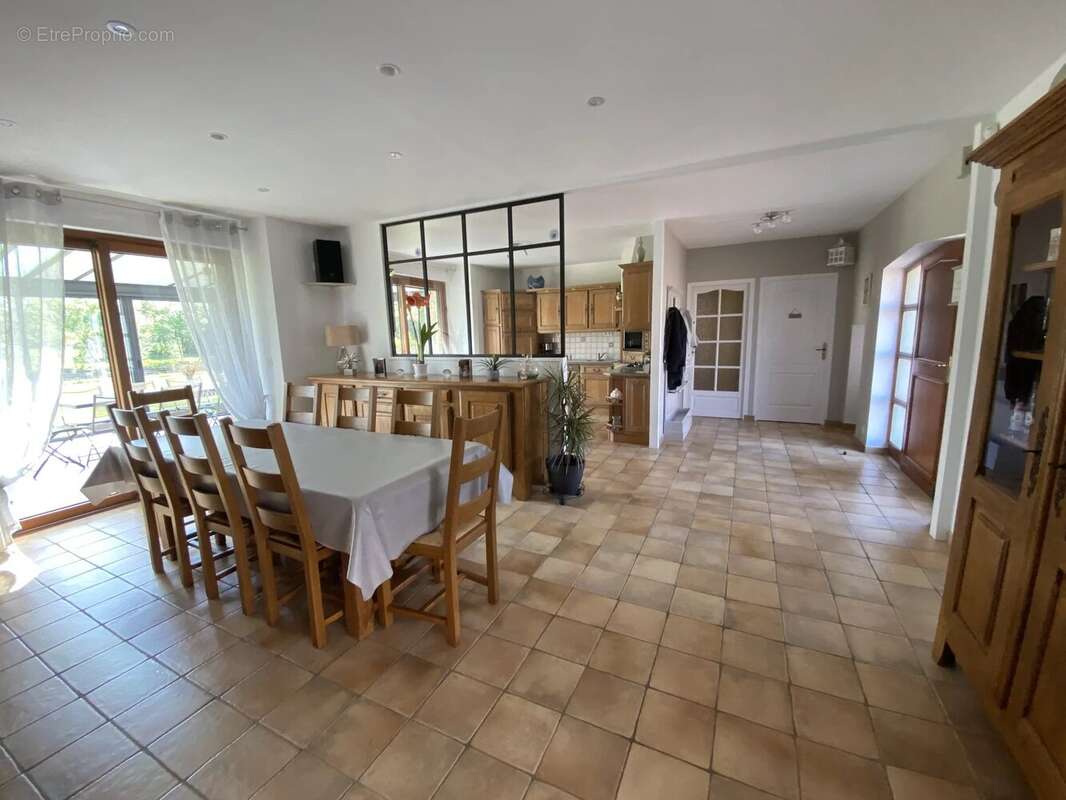 Maison à SAINTE-SUZANNE