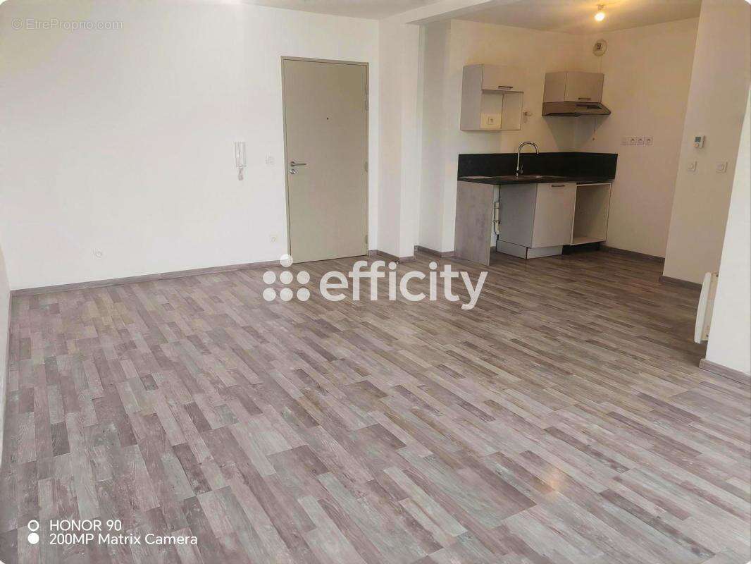 Appartement à MARSEILLE-15E