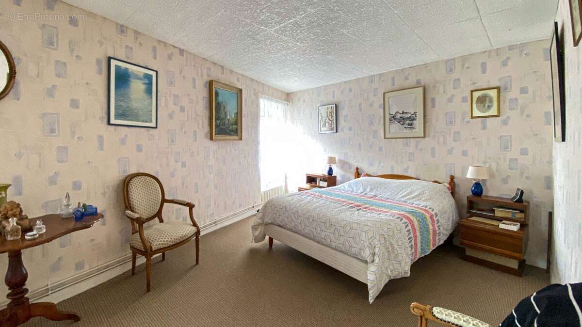 Maison à AIXE-SUR-VIENNE