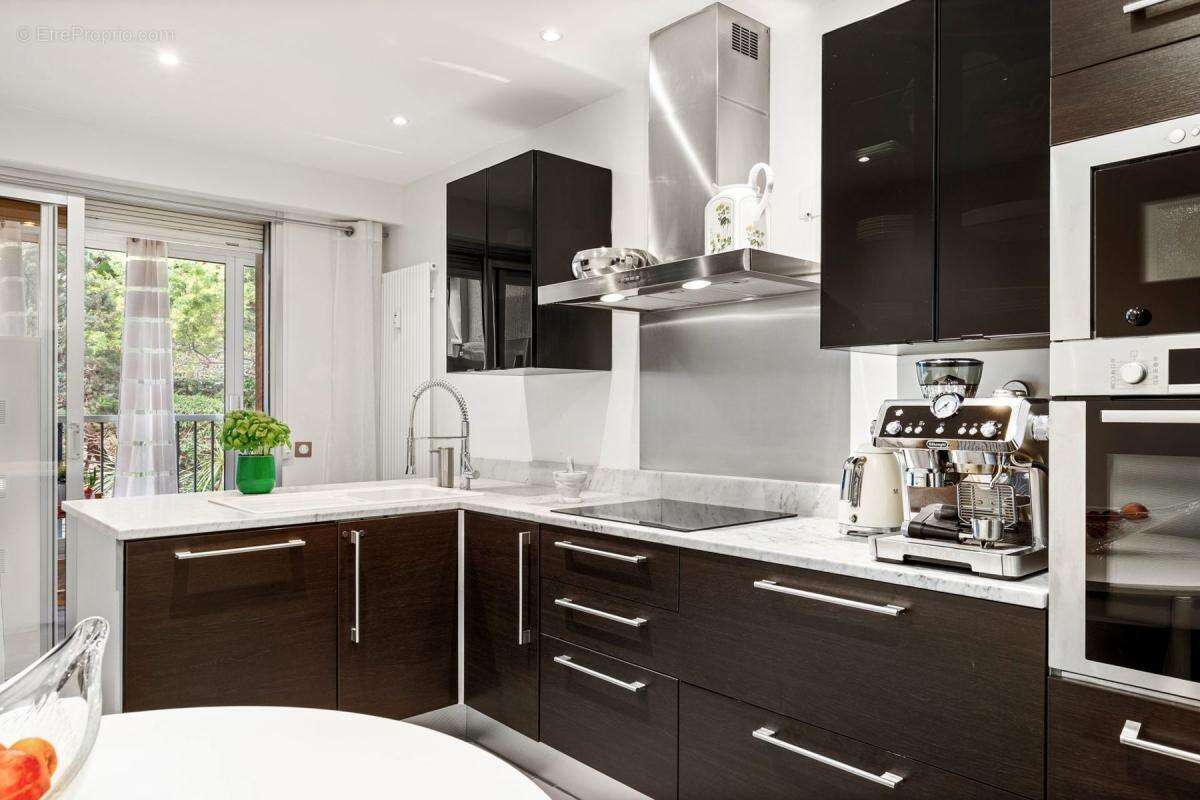 Appartement à VALLAURIS