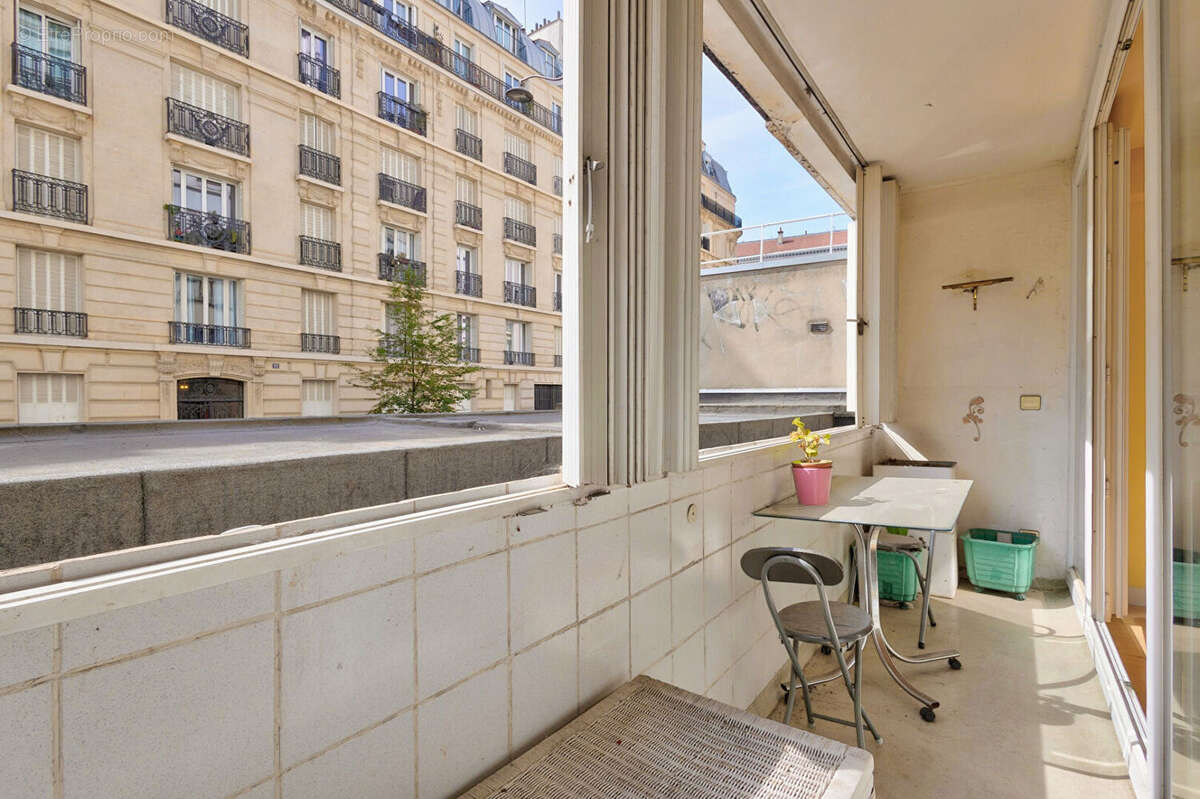 Appartement Paris 3 pièce(s) 66 m2 - photo 9