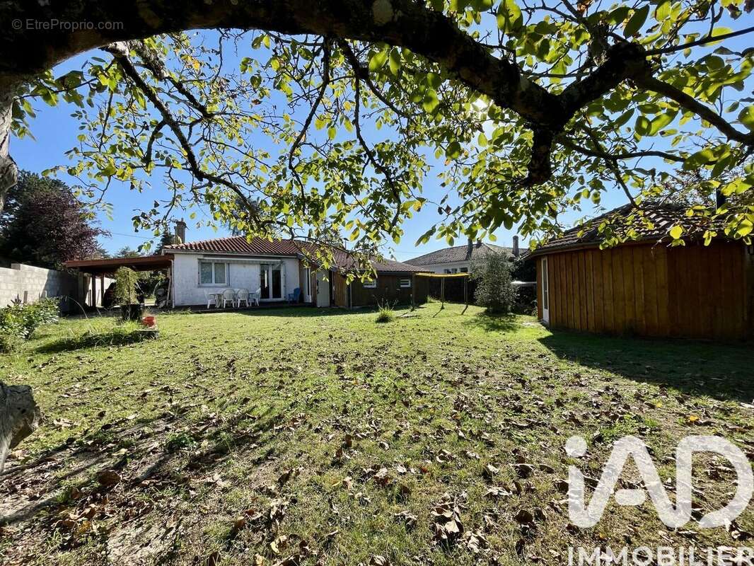 Photo 2 - Maison à TRESSES