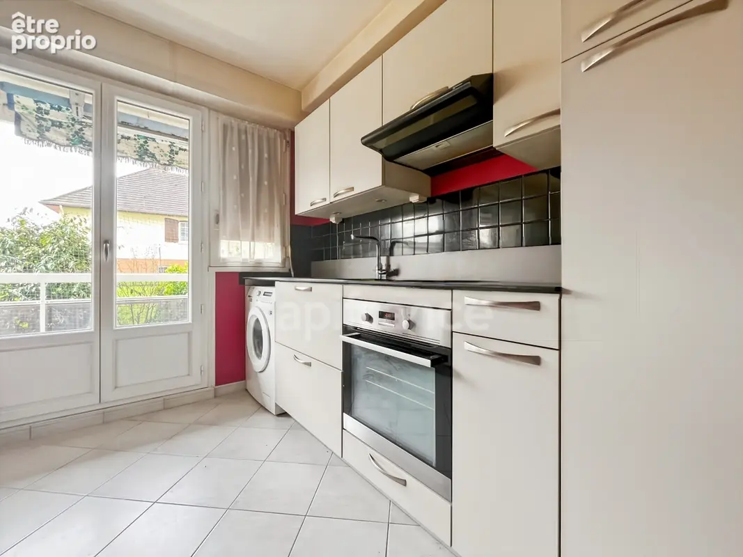 Joli T2 de 47 m² - DIJON - Copropriété très calme - photo 3