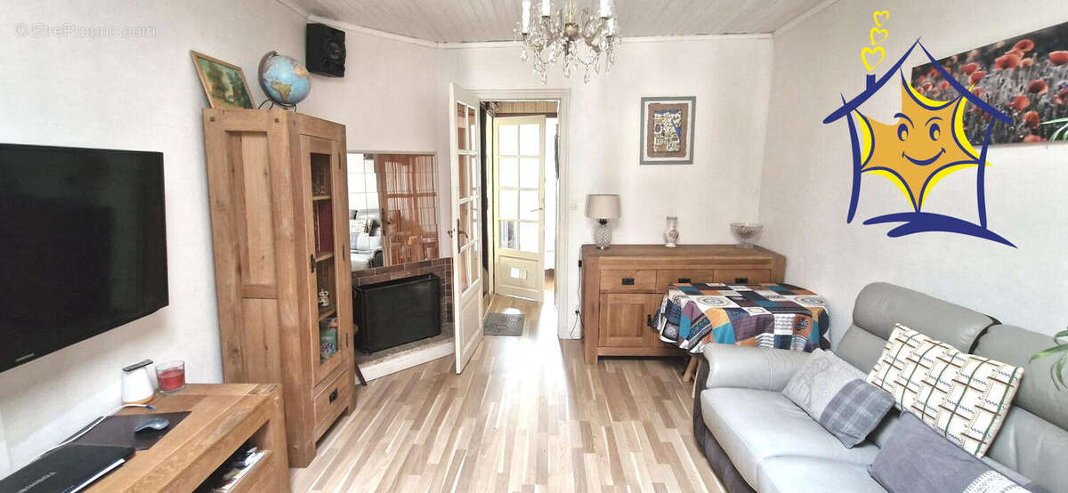 Maison à VIRY-CHATILLON