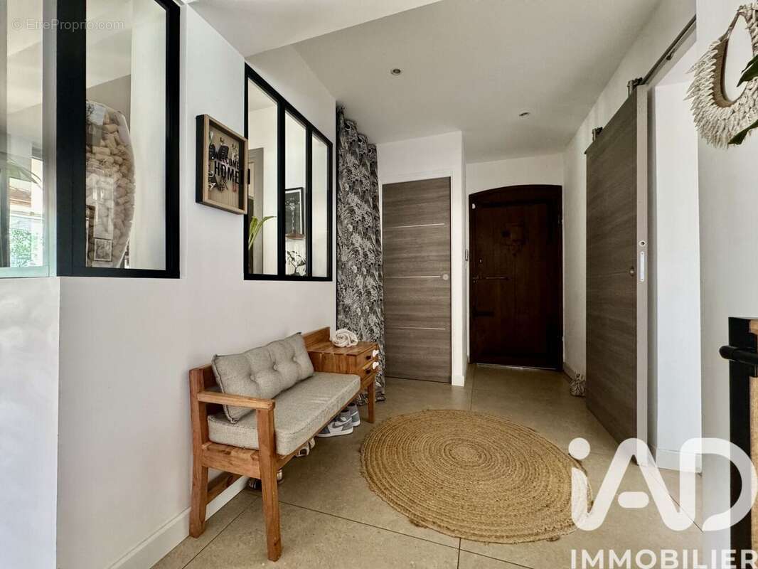 Maison 163 m² à Cagnes-Sur-Mer  - photo 7