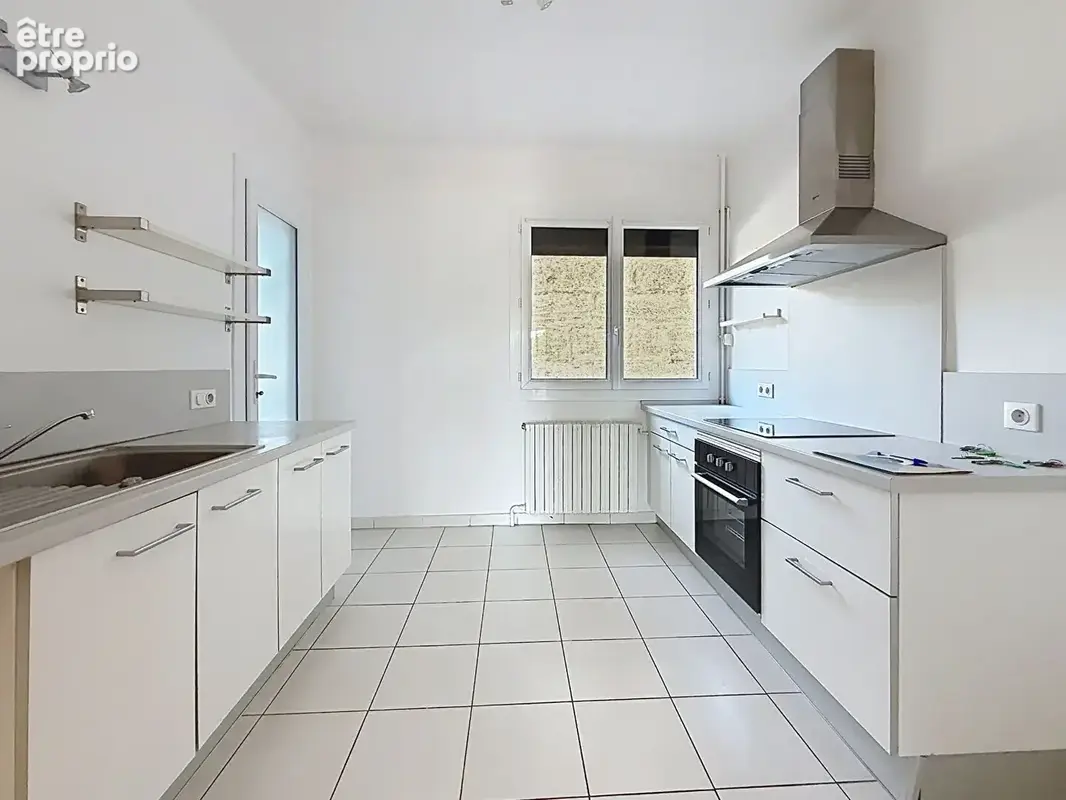 Appartement Les Angles 4 pièces  2 chambres 92 m2 La Pinède - photo 3