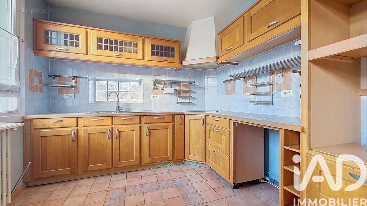 Photo 8 - Maison à SAINT-REMY-LES-CHEVREUSE