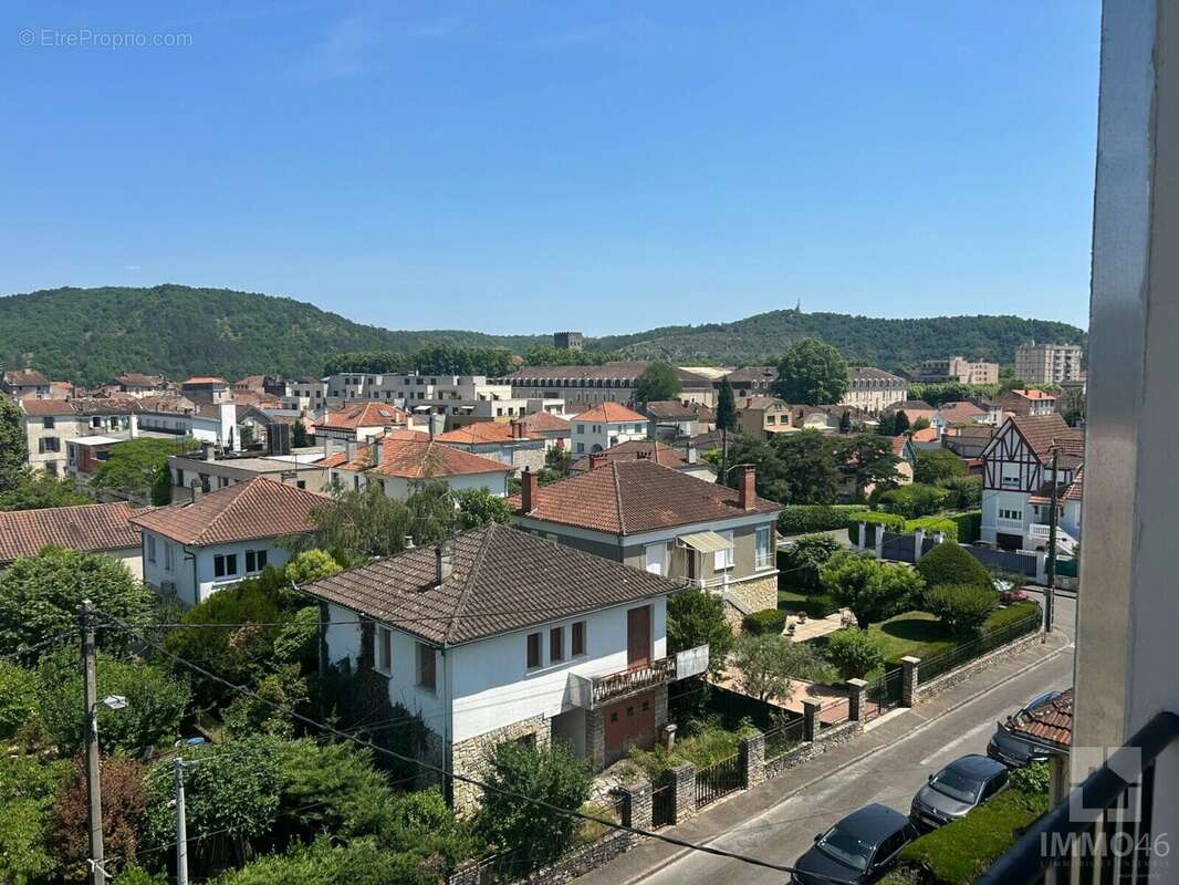 Maison 63 m² à Cahors  - photo 9