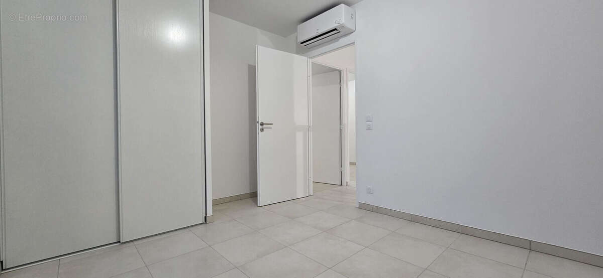 Maison à AURIBEAU-SUR-SIAGNE