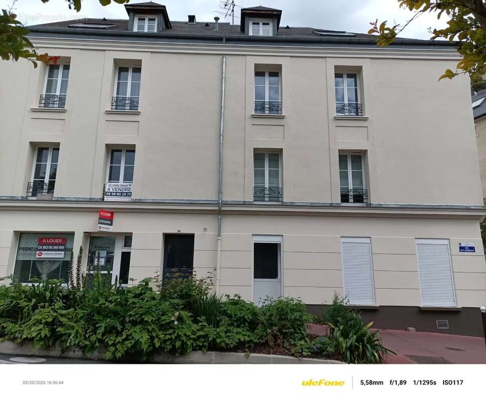 Appartement à CHARENTON-LE-PONT