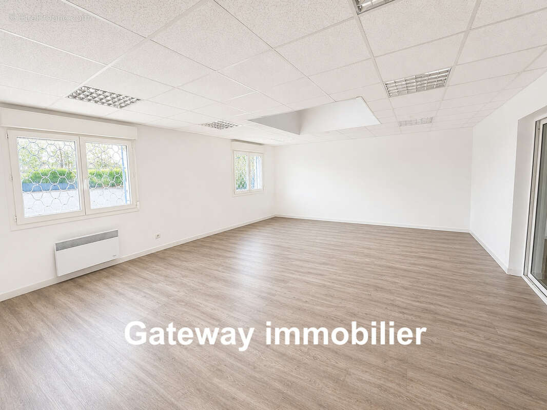 Commerce à GANNAT