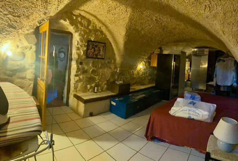 Appartement à VEYNES