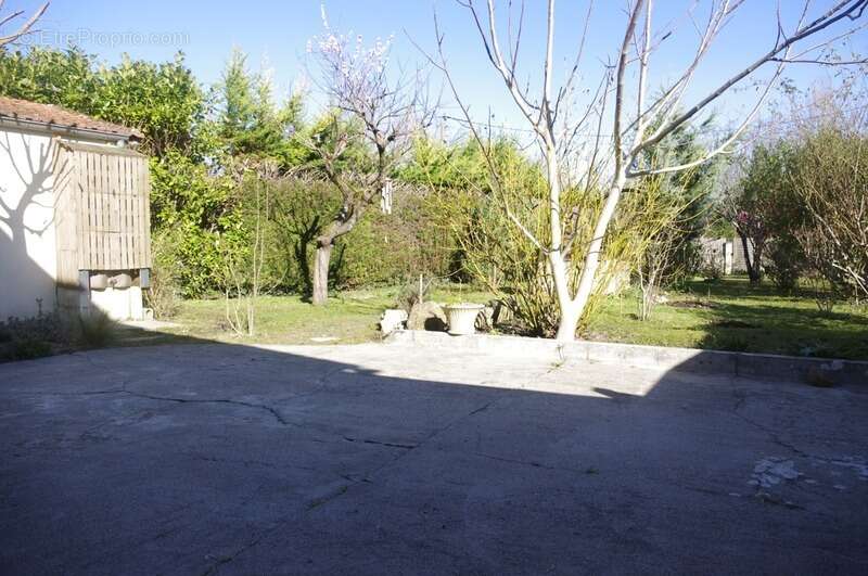 Maison à VIC-FEZENSAC