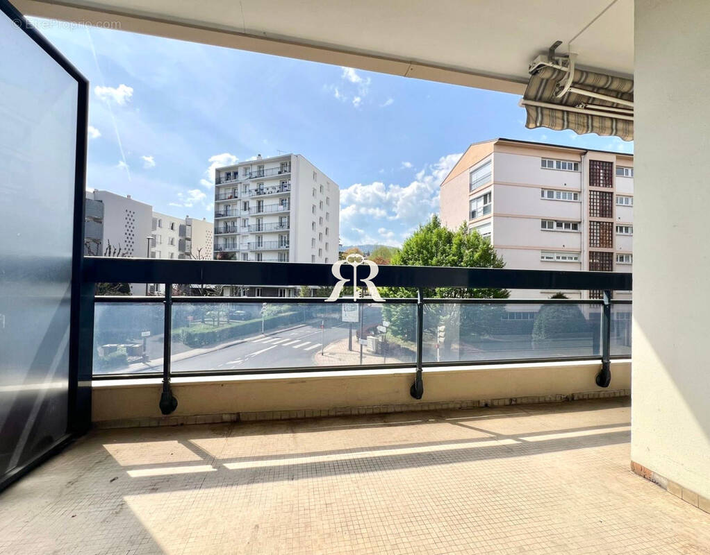 Appartement à CHAMALIERES