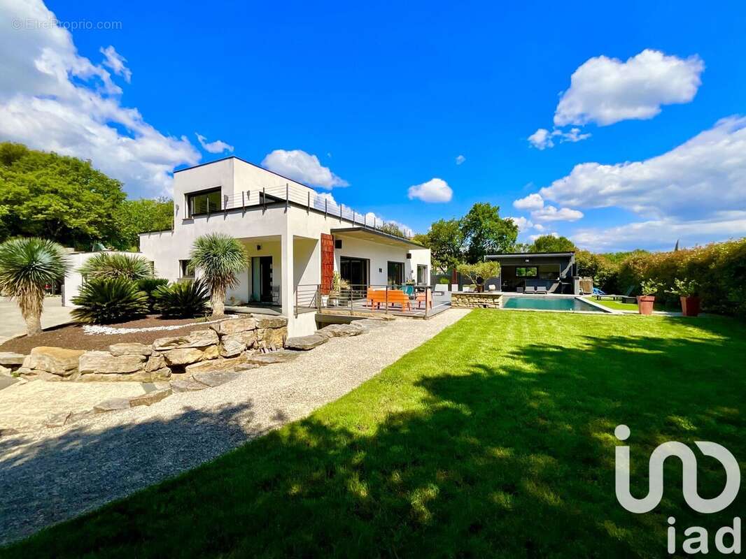 Photo 2 - Maison à VEZENOBRES