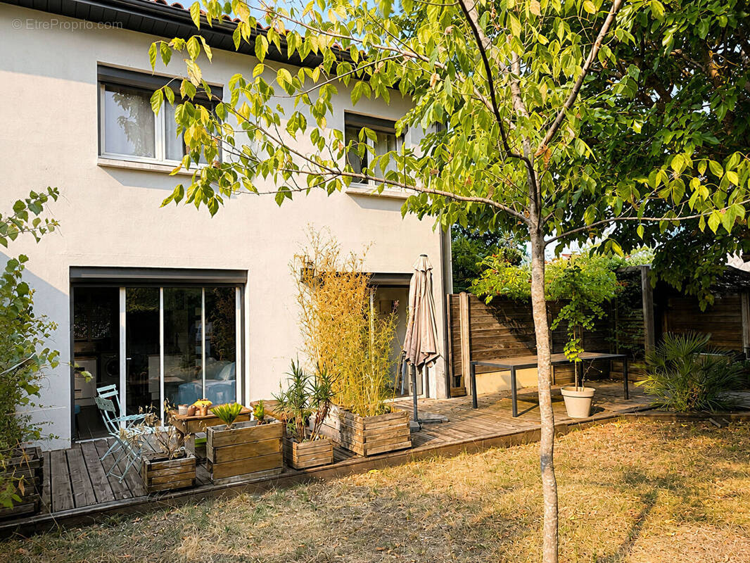 Maison à EYSINES