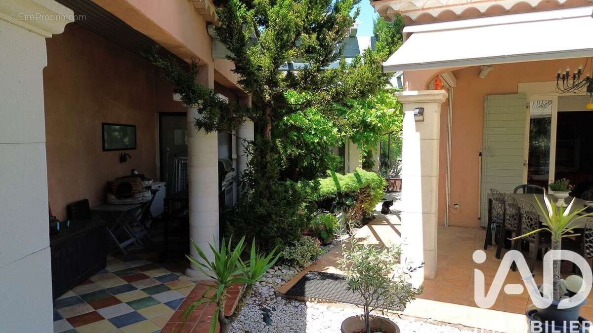 Photo 2 - Maison à MONTBOUCHER-SUR-JABRON