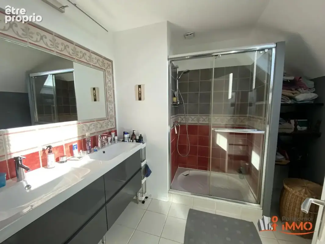 Villa Standing 160m² – La Noyera – 5 Chambres dont 2 Suites - photo 9