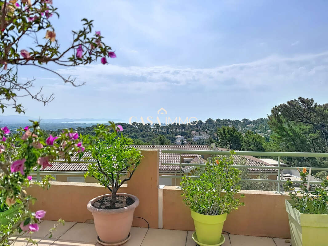 Appartement 73 m² à Hyeres  - photo 3