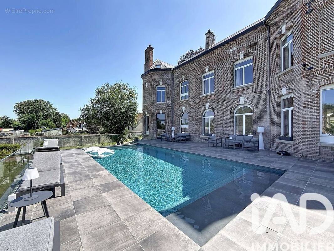 Photo 1 - Maison à PICQUIGNY