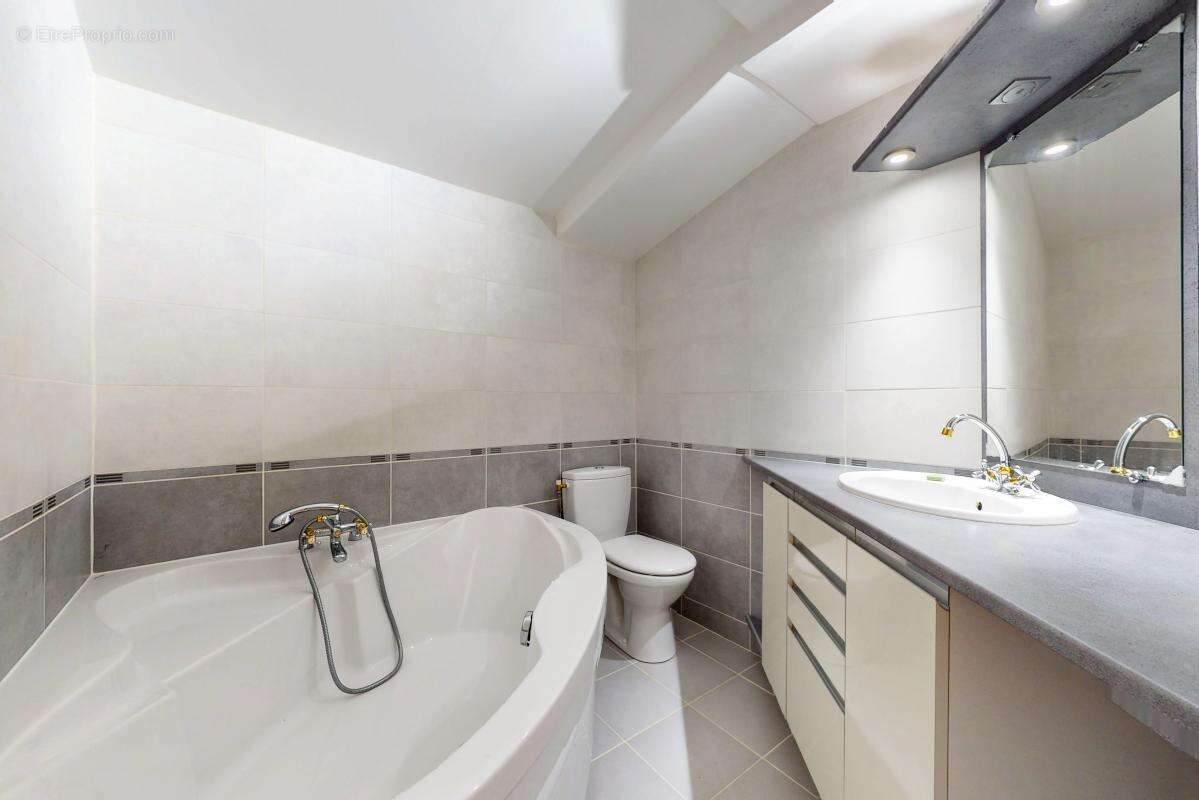 Maison 90 m² à Heyrieux  - photo 13