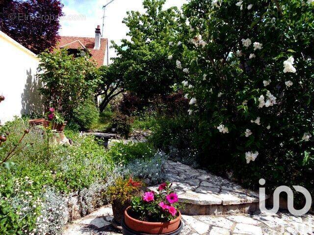 Photo 1 - Maison à BRIARE