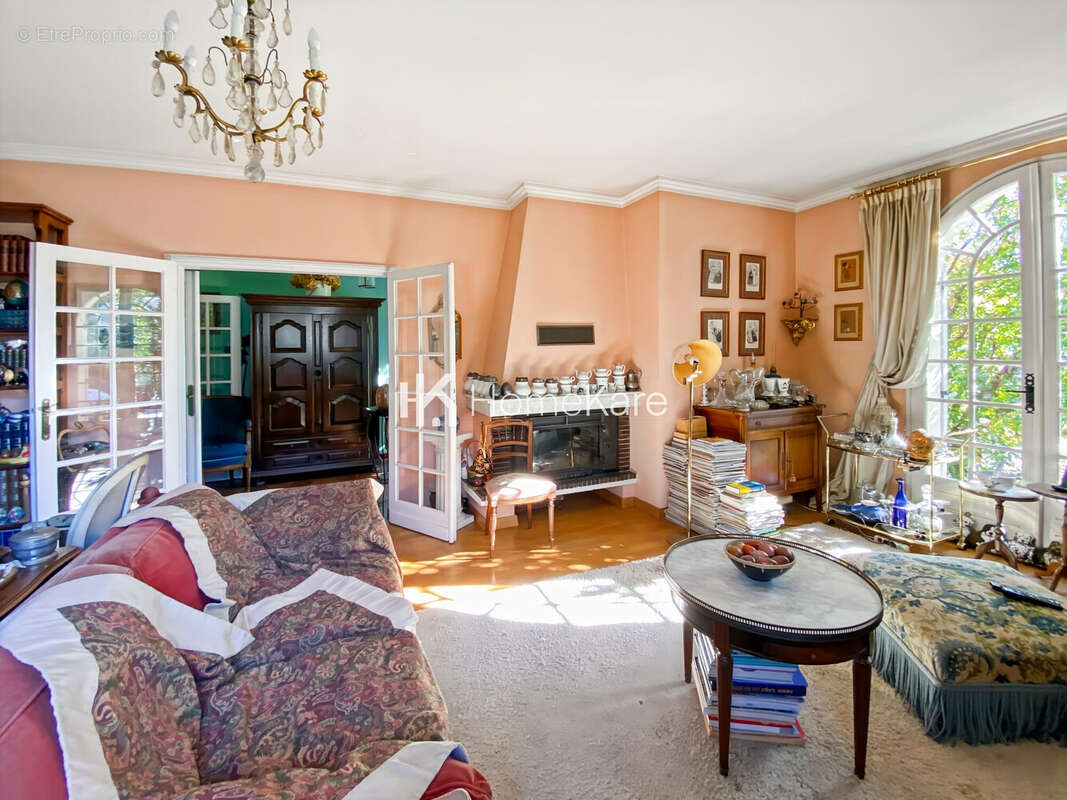 Maison à MARTIGNAS-SUR-JALLE