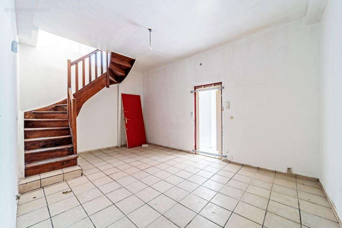 Appartement à VILLENEUVE-SAINT-GEORGES