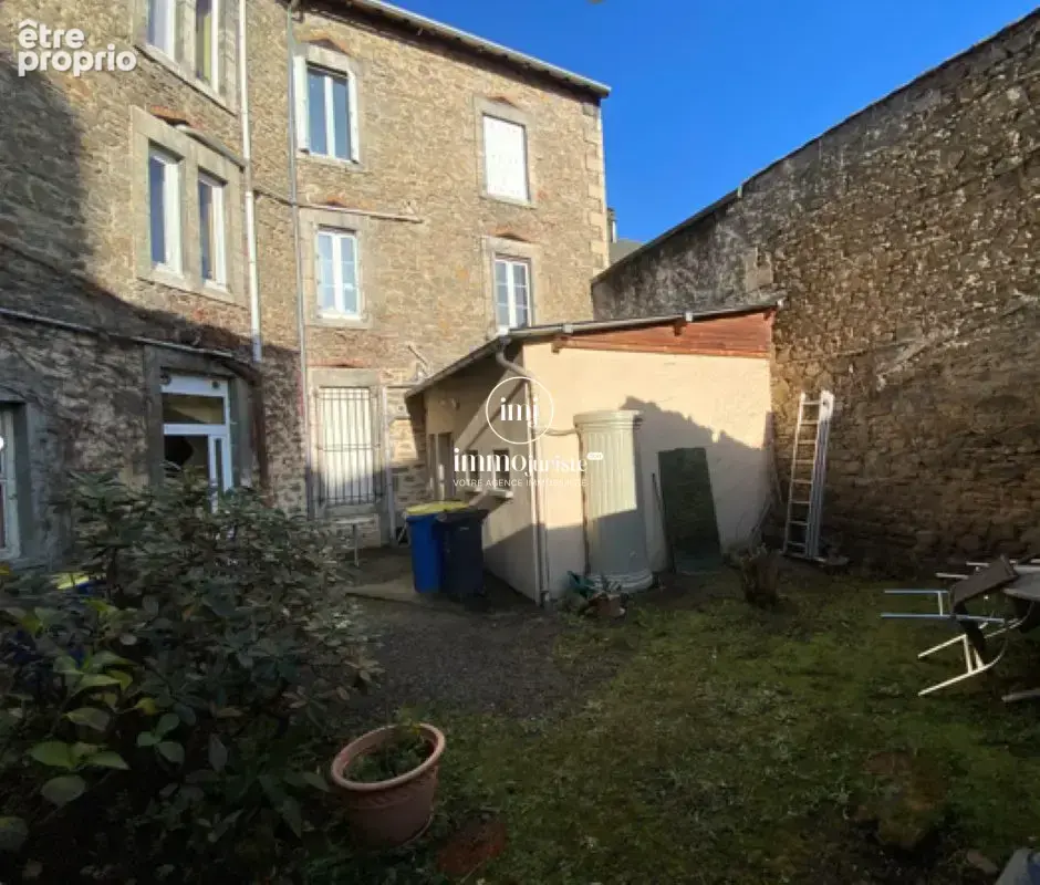 Appartement 393 m² à Limoges  - photo 6