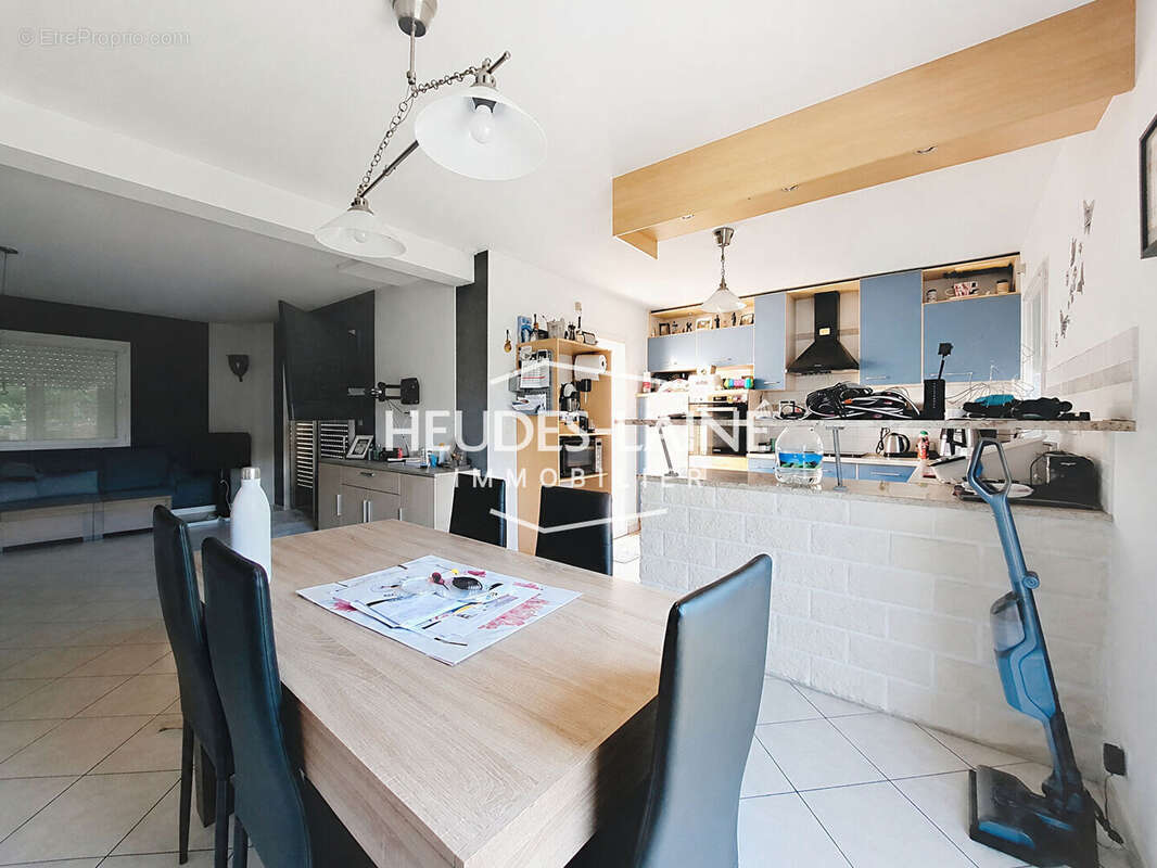 Maison à vendre - Saint-Hilaire-du-Harcouët - 50600 - photo 2