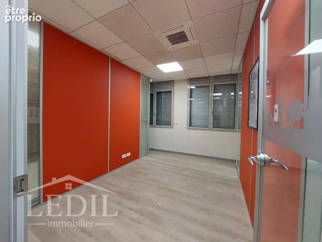 Immeuble commercial - photo 4