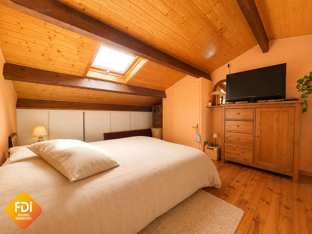 Palavas - T2 mezzanine - 36 m2 - photo 4