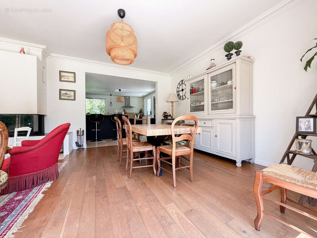 Maison à LA CHAPELLE-SUR-ERDRE