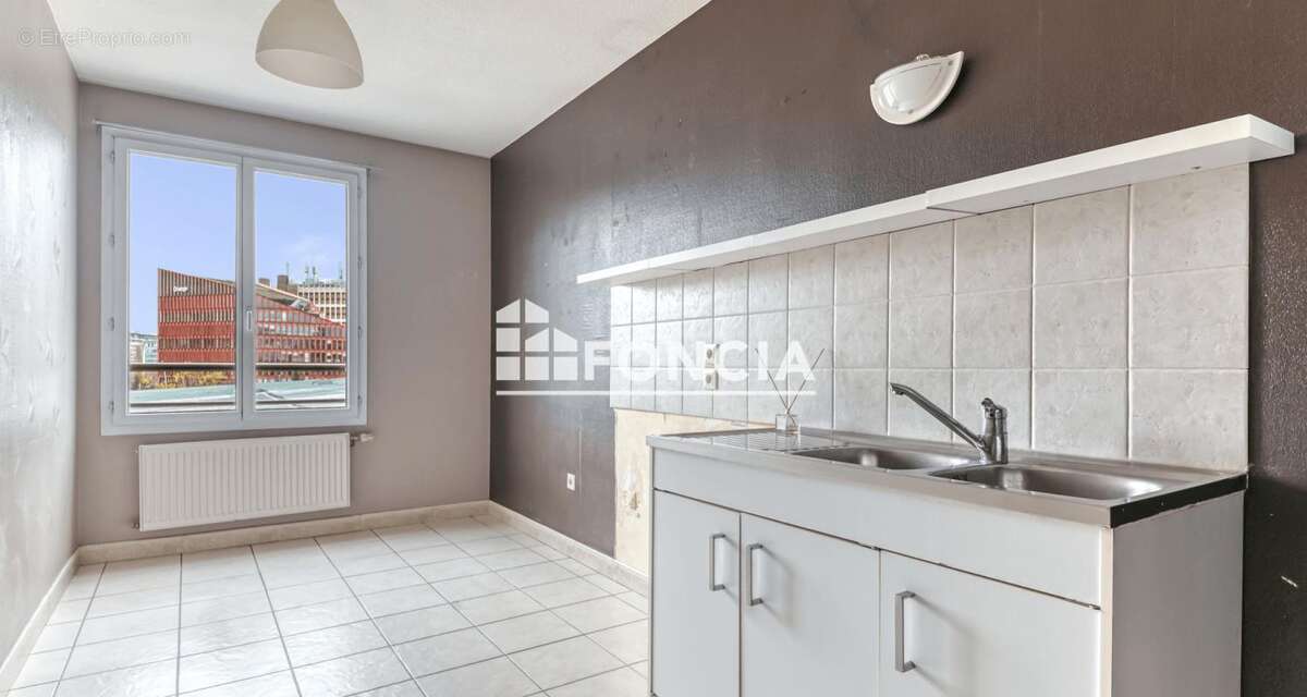 Appartement à LYON-3E