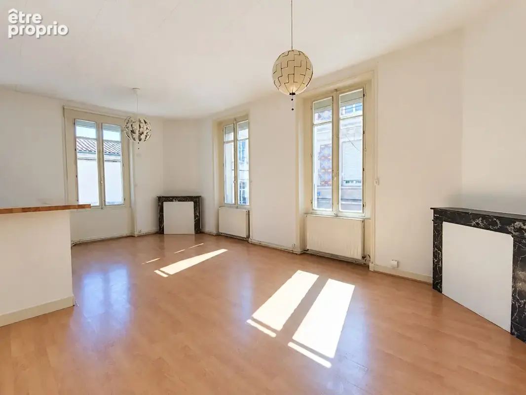 Appartement à COGNAC