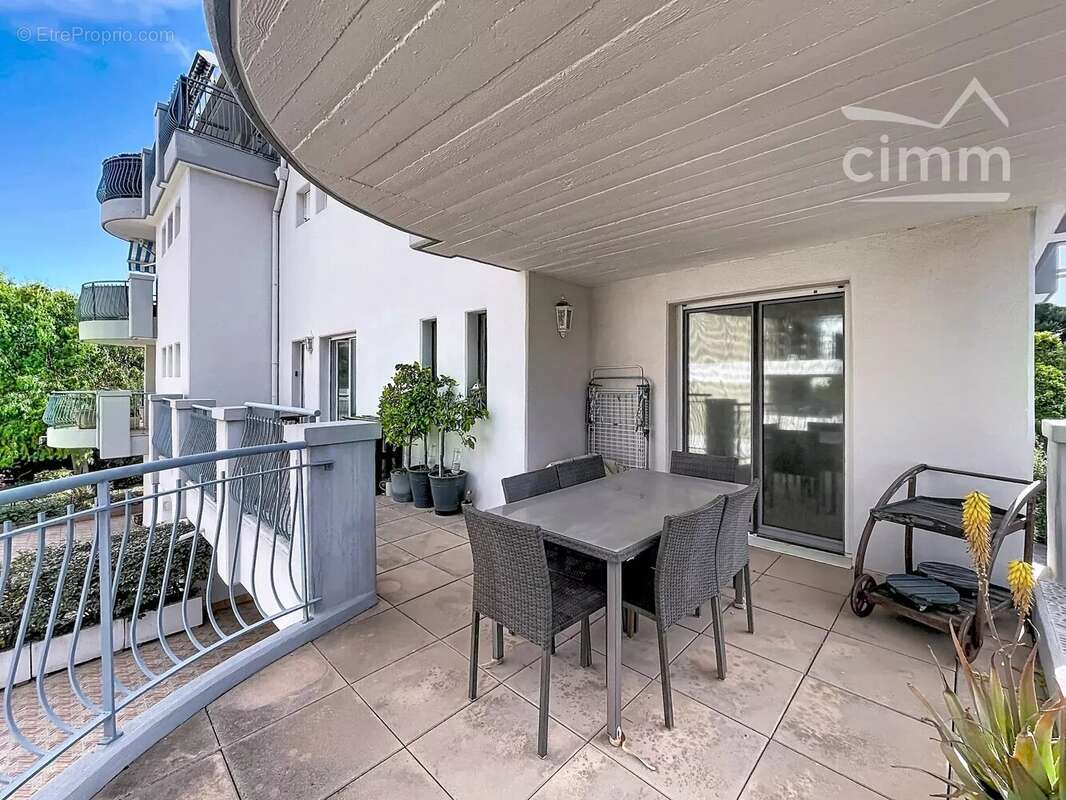 Appartement à SAINT-RAPHAEL
