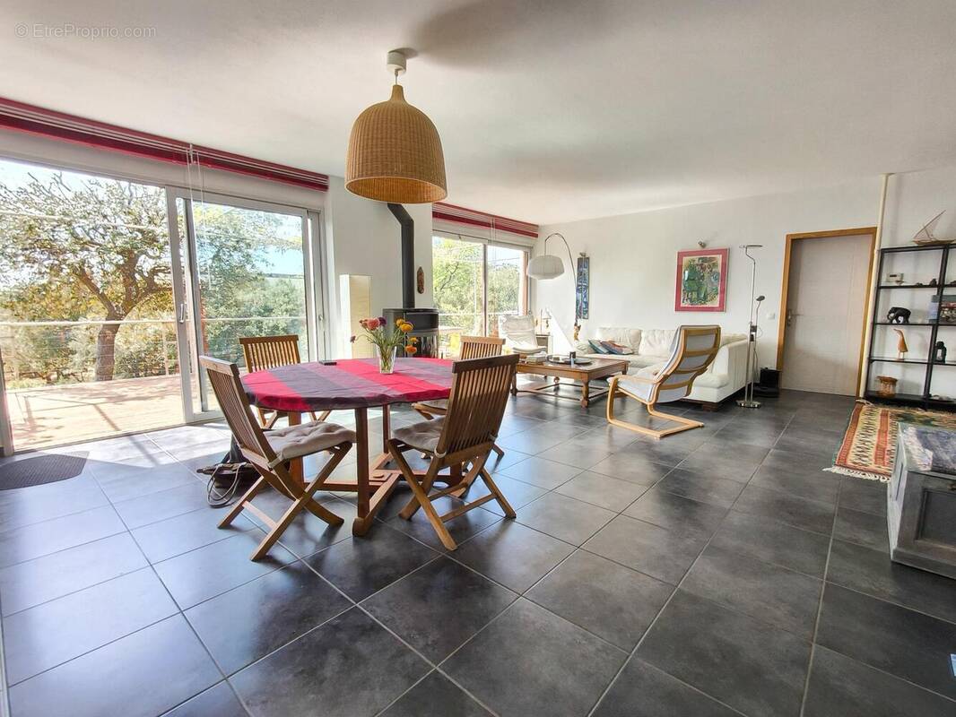 Photo 1 - Maison à GRIGNAN