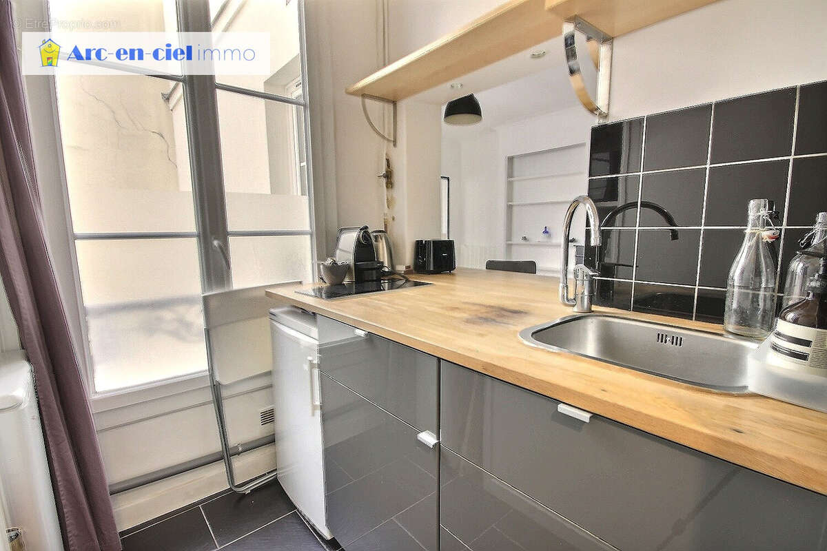 Appartement à PARIS-11E