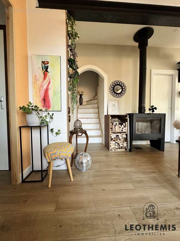 Maison à SAINT-GEORGES-DE-DIDONNE