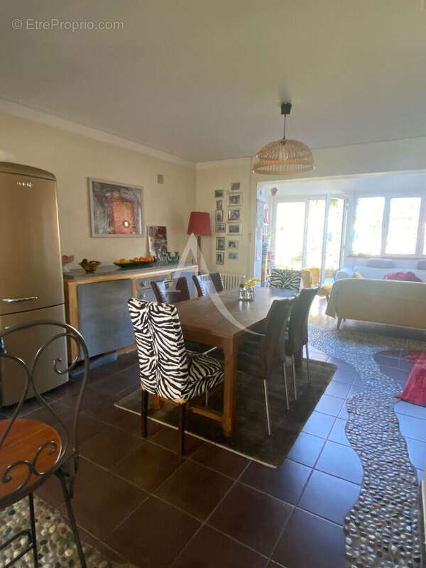 Maison à DOMPIERRE-SUR-MER