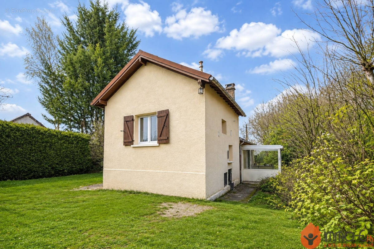 Maison à ESBLY