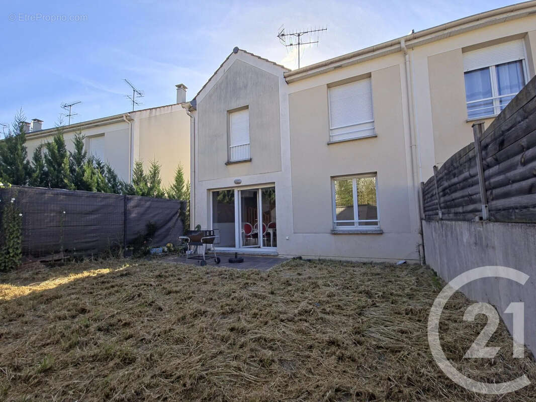Maison à CHELLES