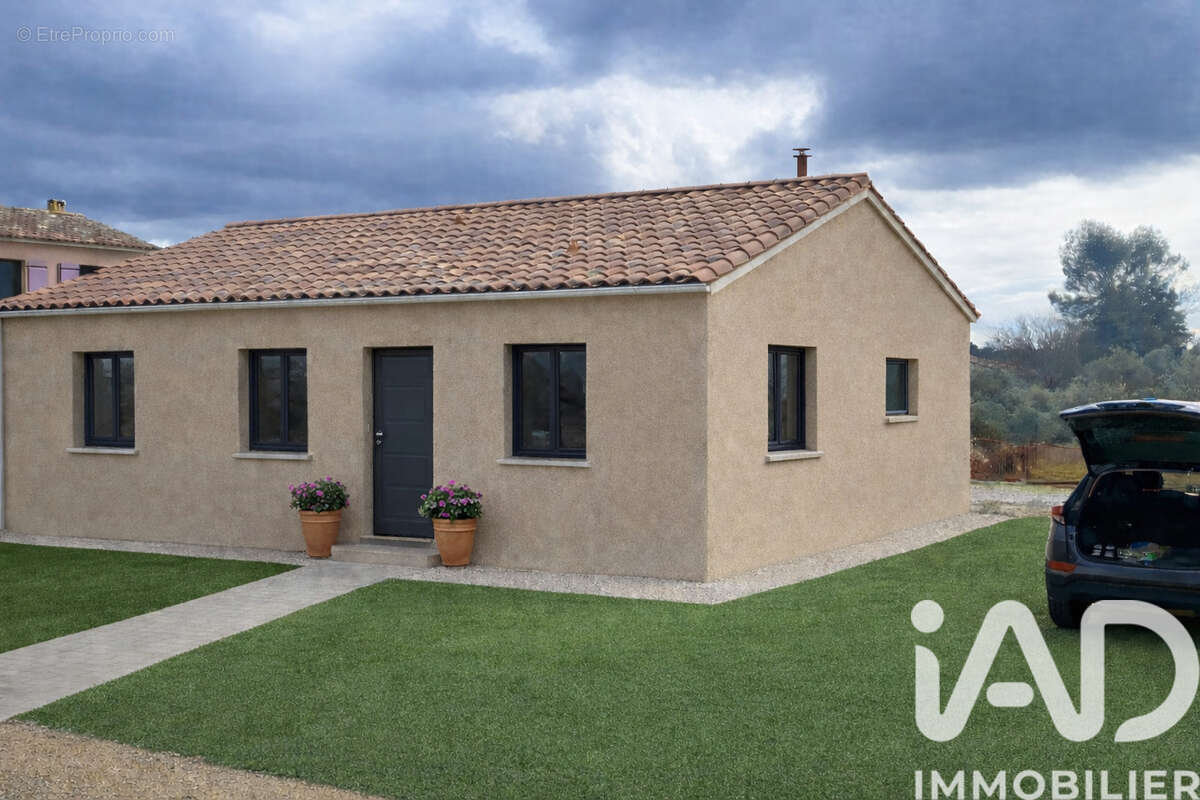 Photo 2 - Maison à TAVERNES