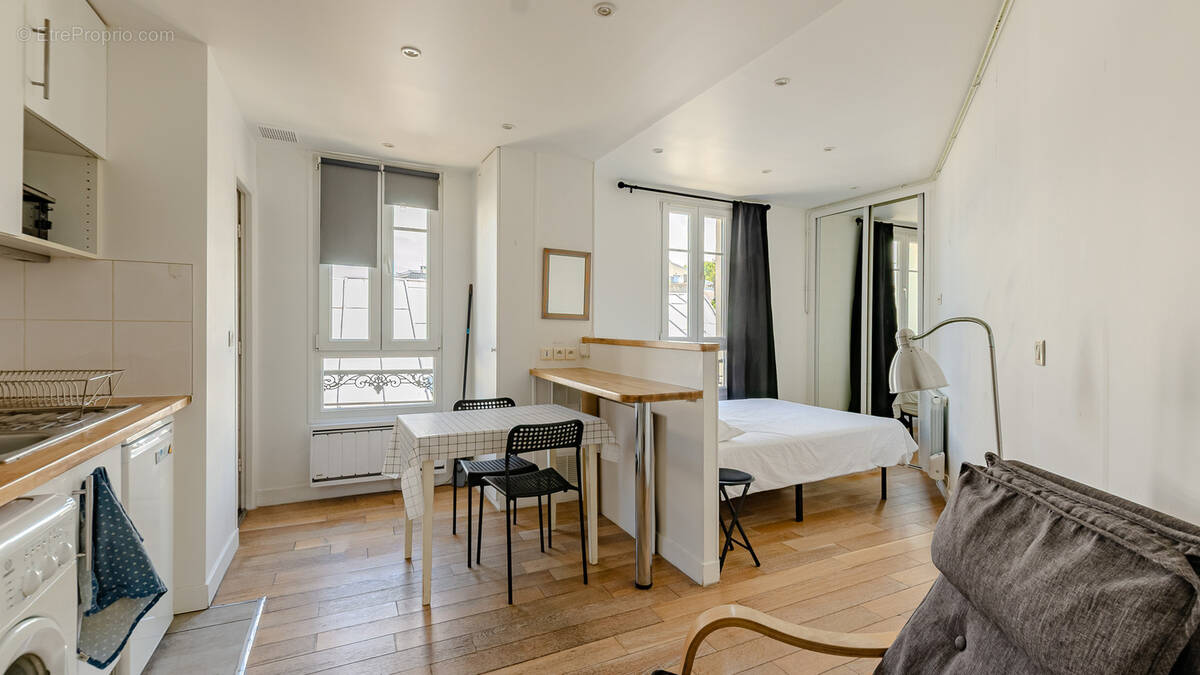 Appartement à PARIS-19E
